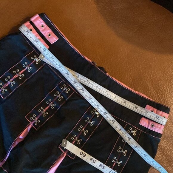 Tripp NYC Women's Black Pleated Skirt S Buckle Grommet Lace-Up Casual - Picture 9 of 9